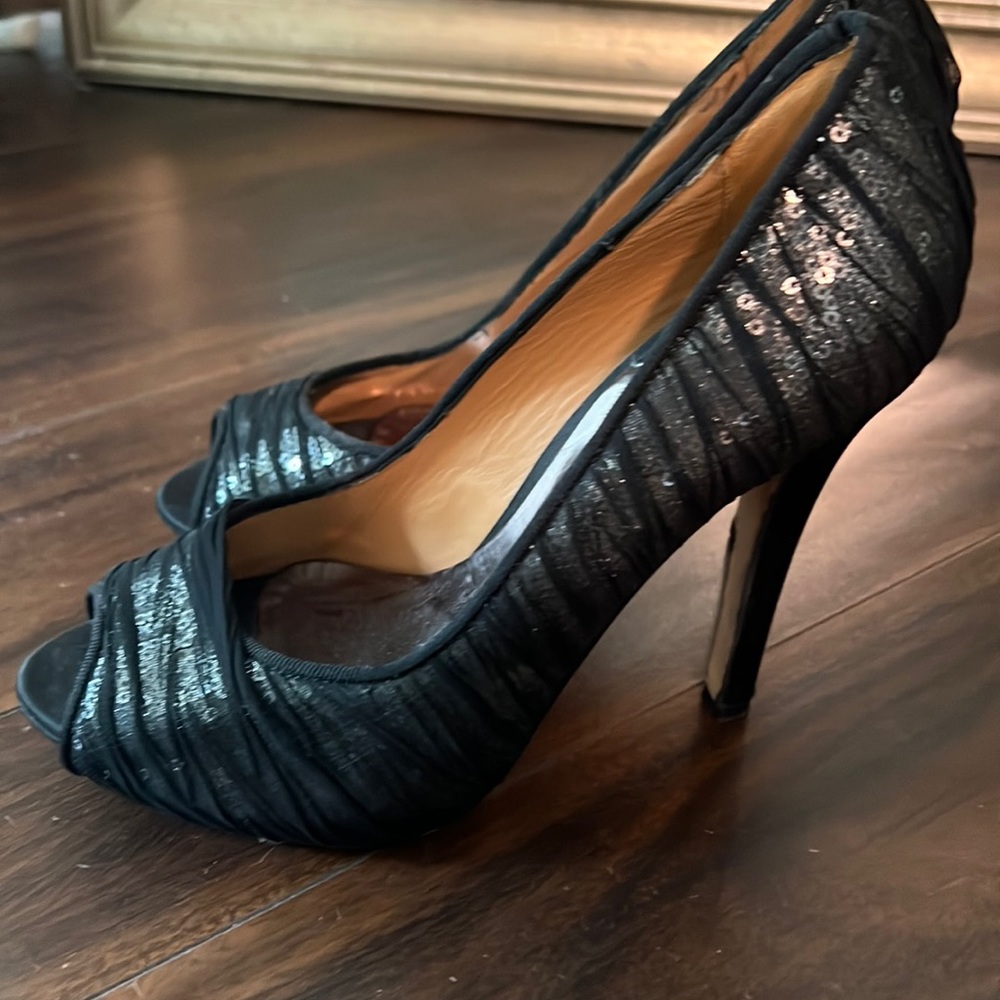 Badgley Mischka Black Sequin heels 7